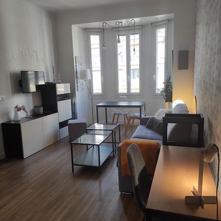 Grand Studio Confortable Au Coeur De نيس المظهر الخارجي الصورة